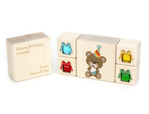 Personalized Maple Crayon Holder Gift Set – Everwood Friends