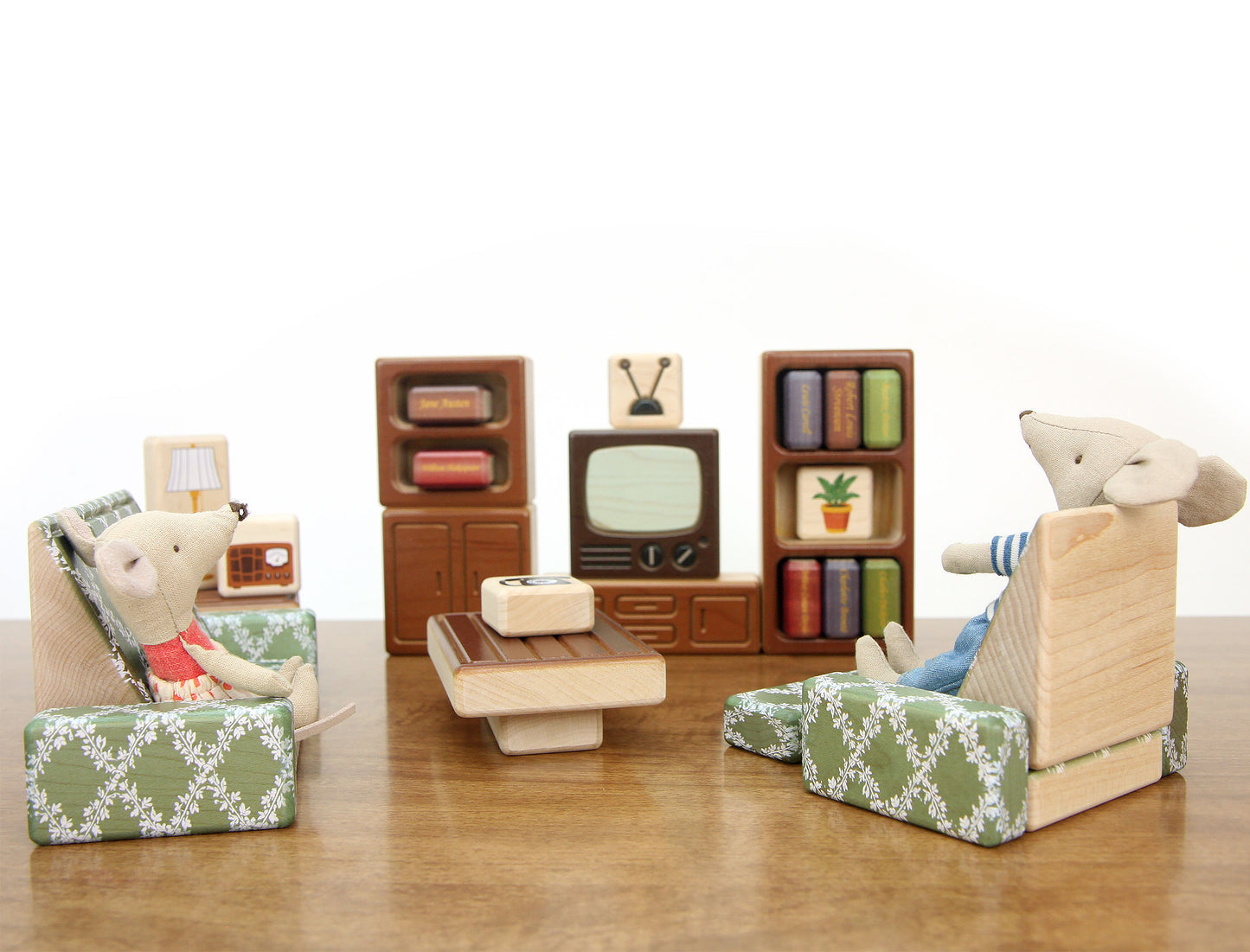 TV Set - Brown - 1:12 Scale Furniture Solid Maple Blocks