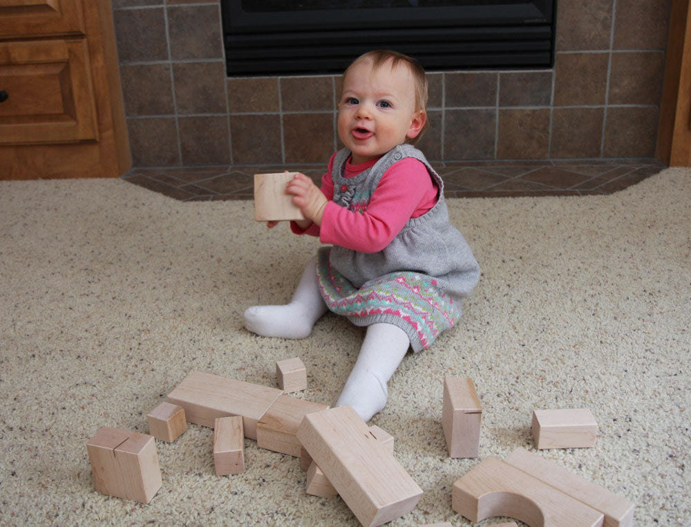 90 pc. Deluxe Set Maple Building Blocks