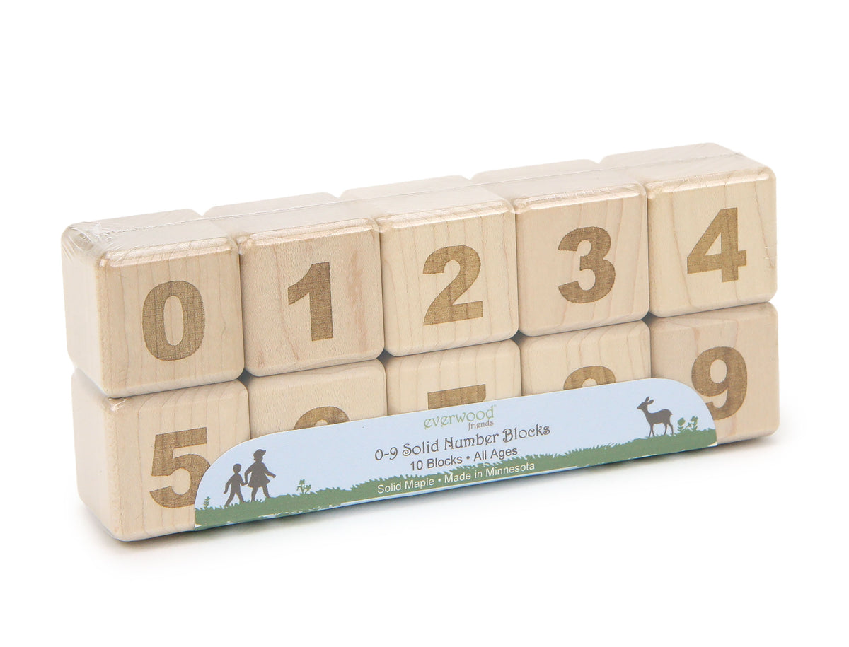 0-9 Bold Engraved Maple Number Blocks