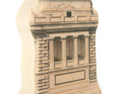 LIMITED! Statue of Liberty with Pedestal